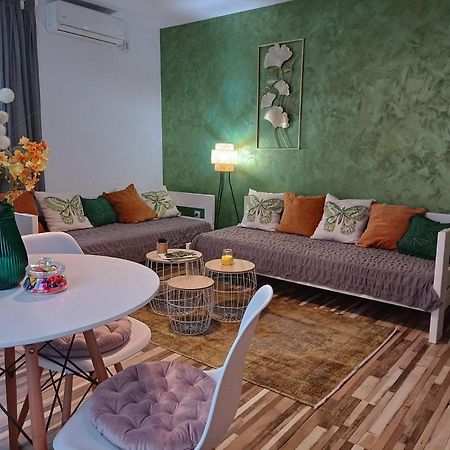 Holiday Home Ostrun Rakovica Eksteriør billede